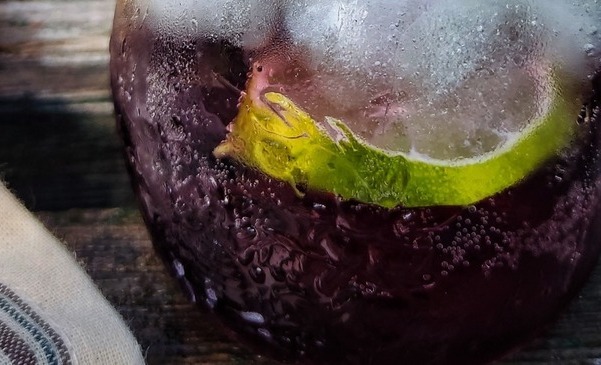 LEMONIADA - CZARNA MAMBA